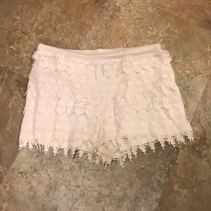 Cream lace shorts